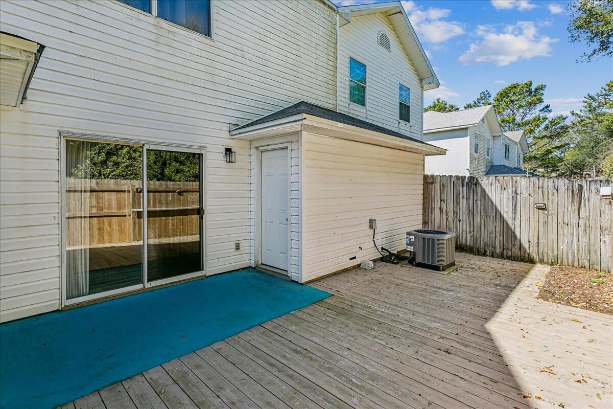 6922 Sea Turtle Circle Navarre, FL 32566 - Photo 26 of 27 deckfenced 26-6922 Sea Turtle Cir-26