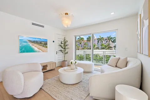 $1,839,000 | 107 Sandal Lane, Unit 1, Palm Beach Shores, FL 33404