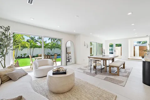 $1,839,000 | 107 Sandal Lane, Unit 1, Palm Beach Shores, FL 33404