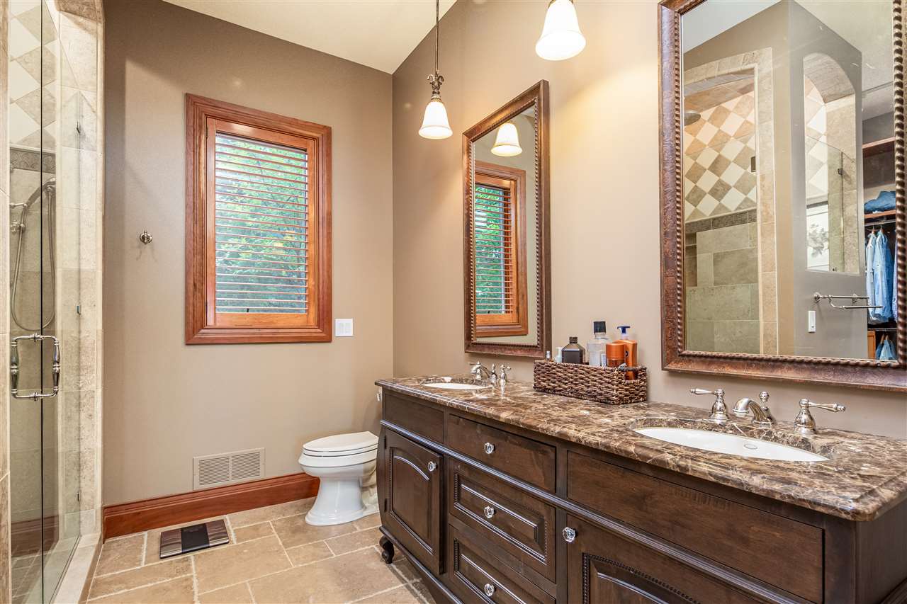 648 South Stony Point Road Suttons Bay, MI 49682 - Photo 26 of 61 1879427-25.JPG