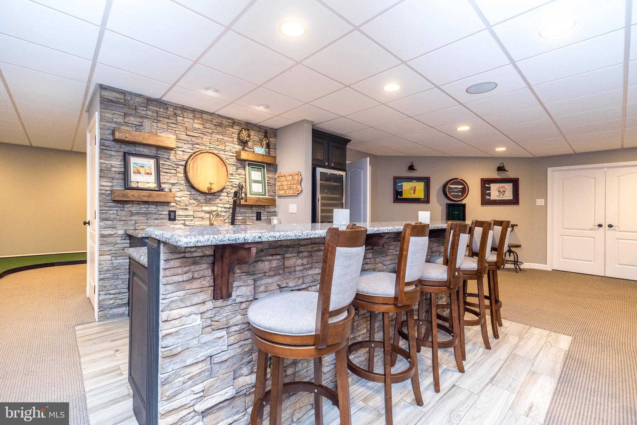 3 Cavallo Way Doylestown, PA 18901 - Photo 23 of 35 Wet bar