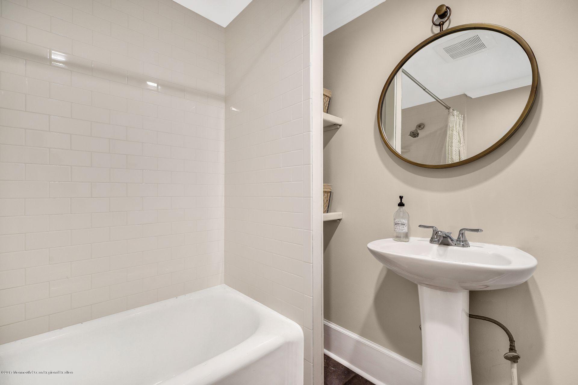 1211 Oak Road Manasquan, NJ 08736 - Photo 23 of 29 22