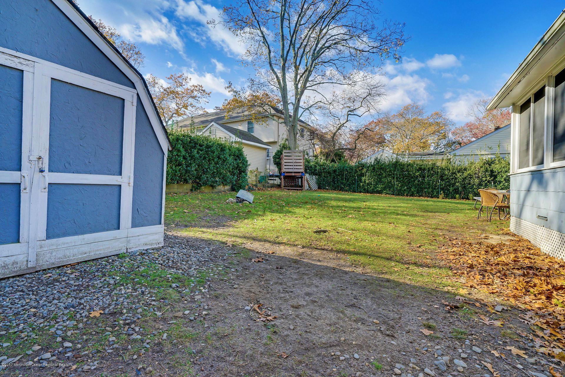 1211 Oak Road Manasquan, NJ 08736 - Photo 28 of 29 33