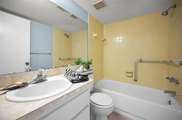 $1,500 | 4014 Davit Drive, Unit 4014, New Port Richey, FL 34652
