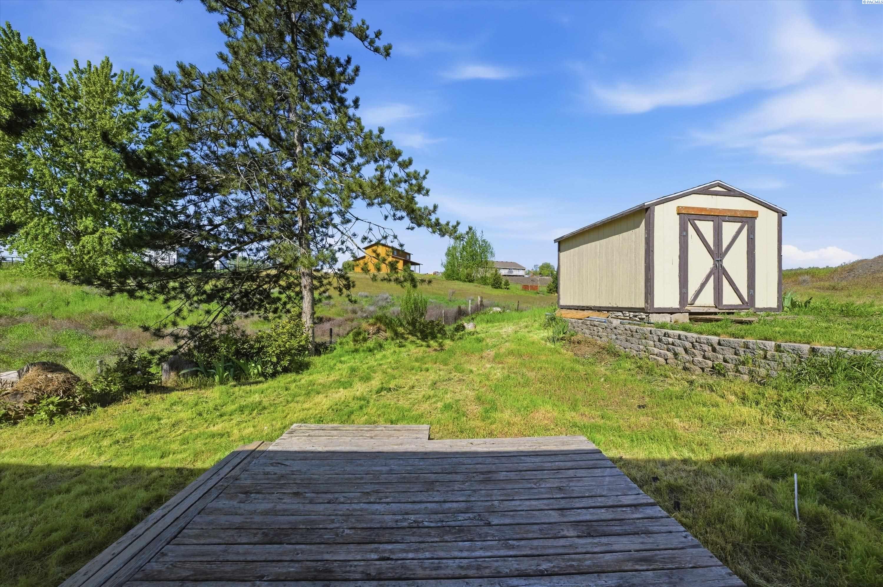351 Eltopia West Road Eltopia, WA 99330 - Photo 31 of 39 Gallery Image 31