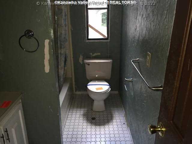 4868 North Grapevine Road Charleston, WV 25320 - Photo 7 of 12 Other.