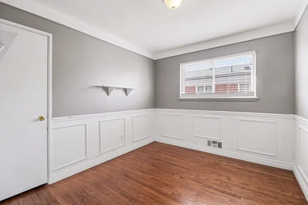 $235,000 | 32015 St Margaret Street, St. Clair Shores, MI 48082