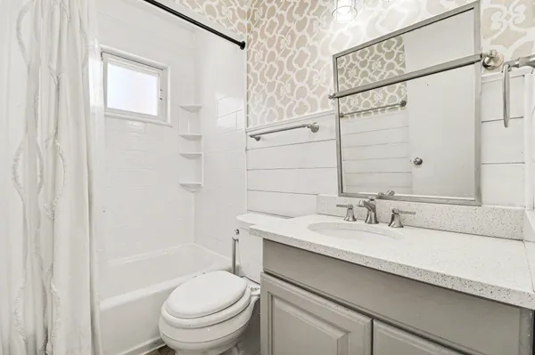 $235,000 | 32015 St Margaret Street, St. Clair Shores, MI 48082
