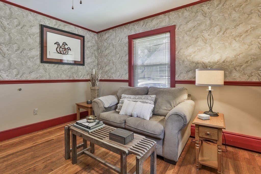 4 Spring Street Salisbury, MA 01952 - Photo 15 of 34