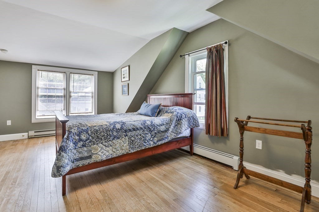 4 Spring Street Salisbury, MA 01952 - Photo 26 of 34