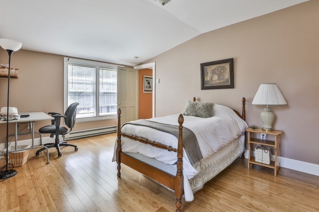 4 Spring Street Salisbury, MA 01952 - Photo 28 of 34