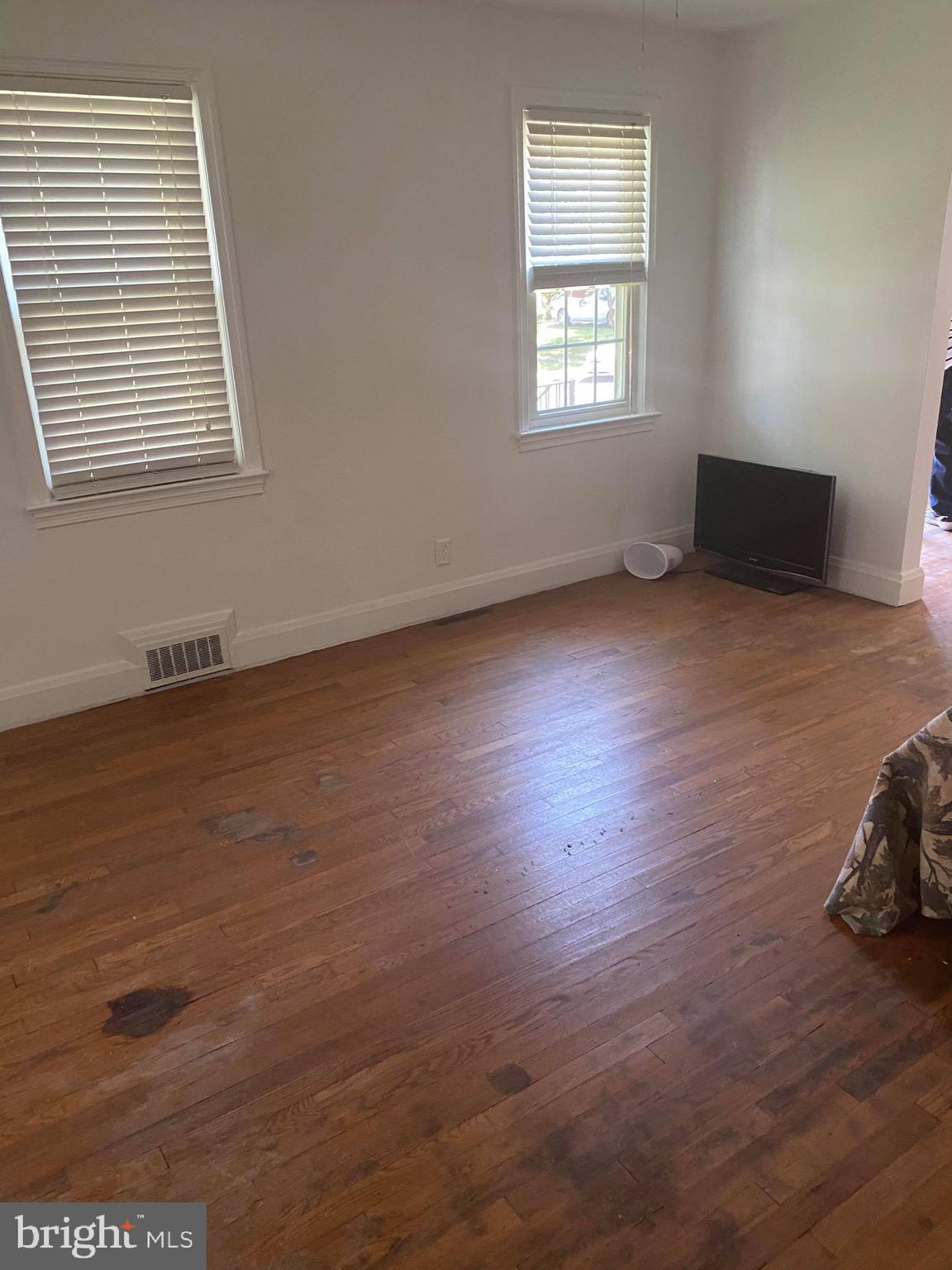 3614 Forest Hill Road Baltimore, MD 21207 - Photo 16 of 27 Gallery Image 16