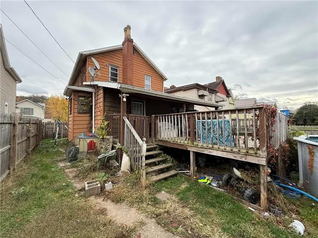 $30,000 | 708 Monongahela Avenue, Charleroi, PA 15022
