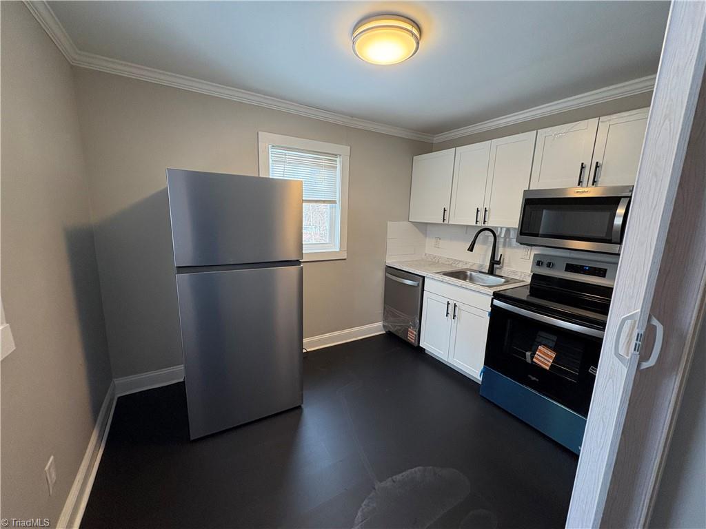 331 Wheeler Avenue High Point, NC 27260 - Photo 13 of 36