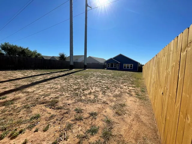 $399,900 | 126 Feather Way, Fredericksburg, TX 78624