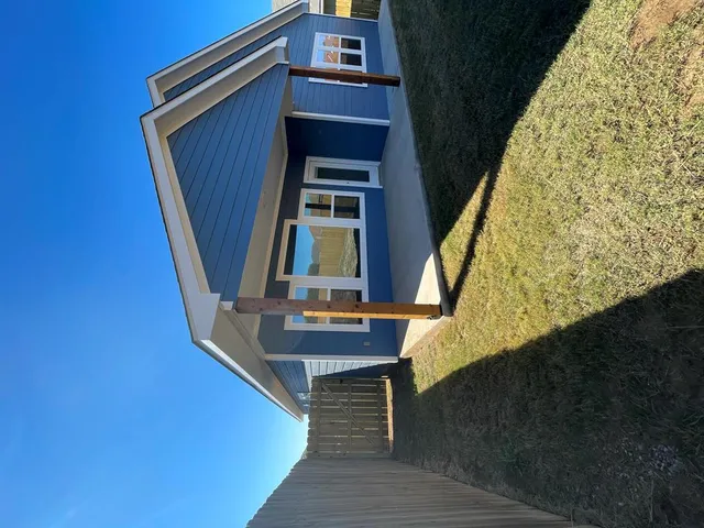 $399,900 | 126 Feather Way, Fredericksburg, TX 78624