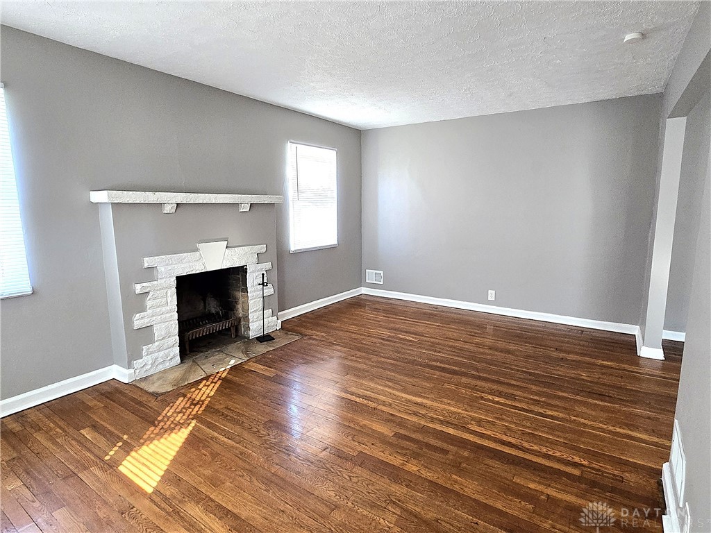 1816 Wesleyan Road Dayton, OH 45406 - Photo 3 of 17 Entry 1