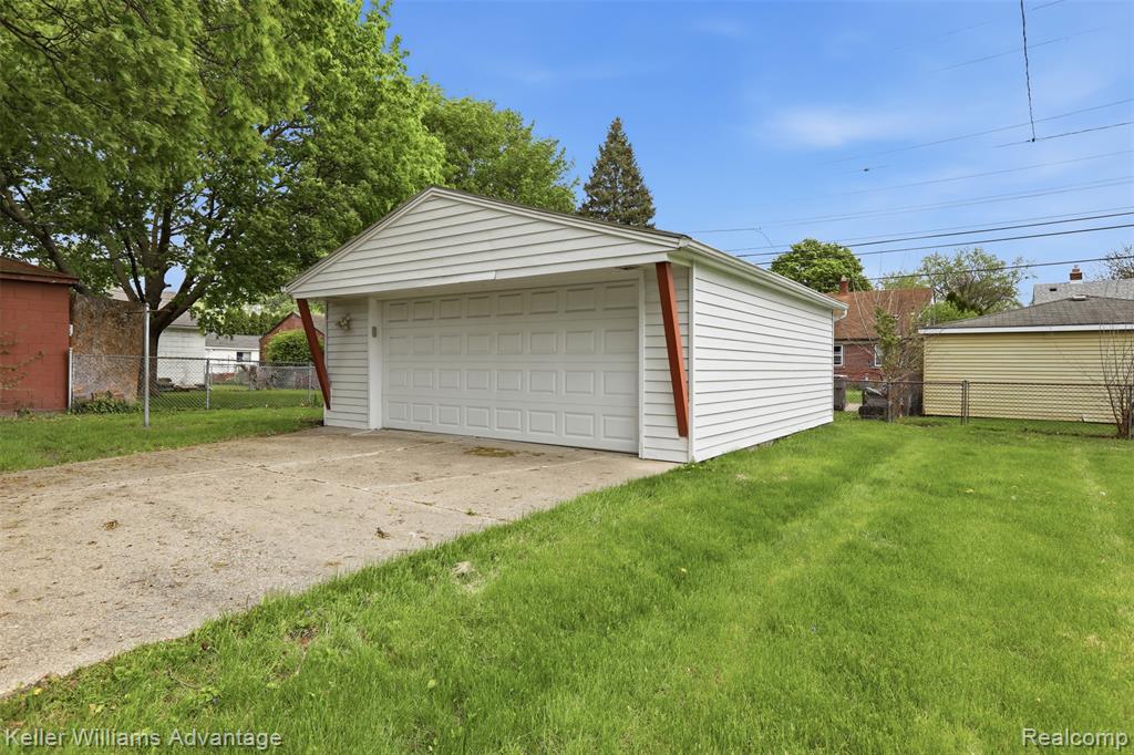 3807 Harding Street Dearborn, MI 48124 - Photo 30 of 38