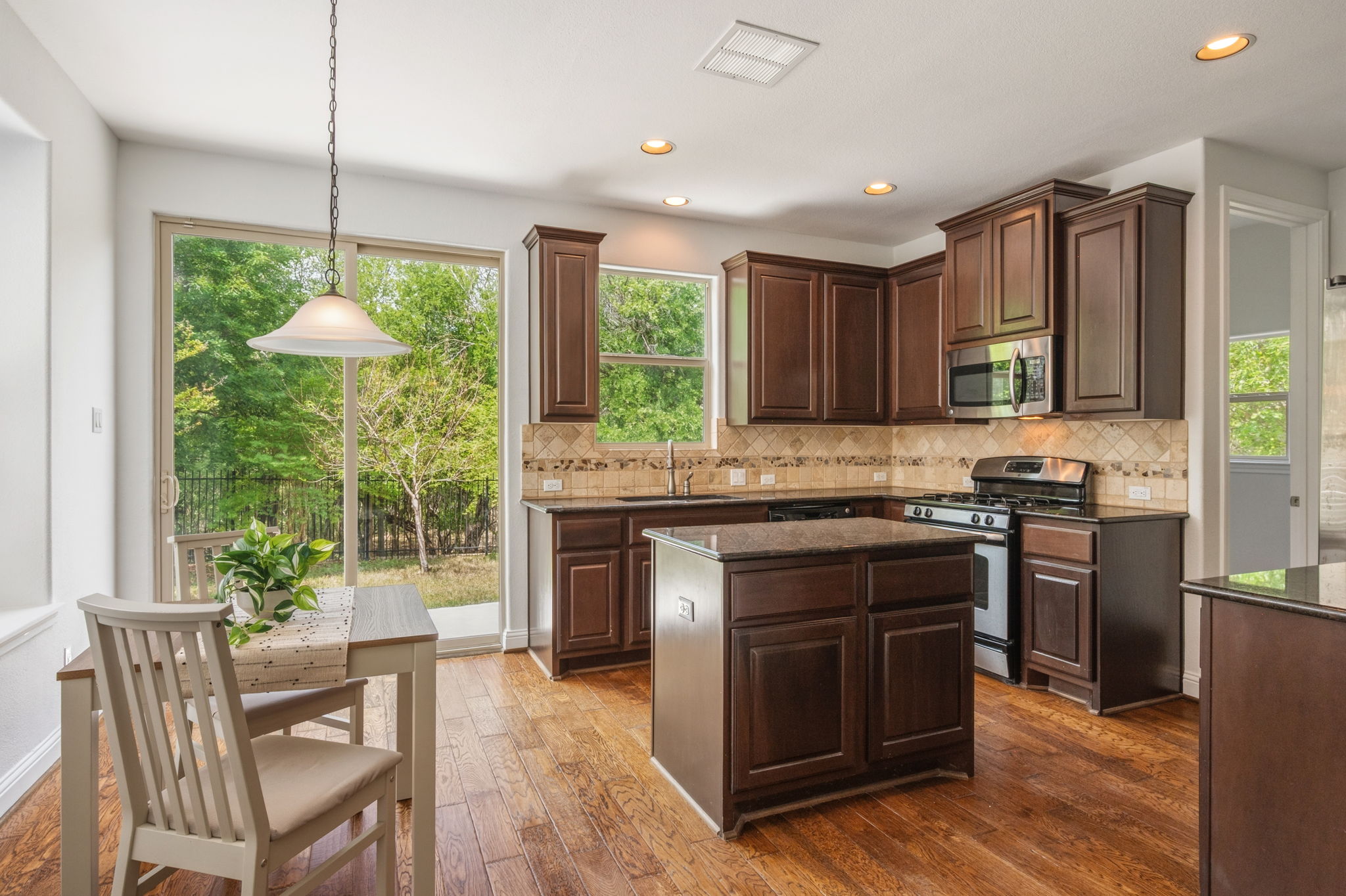 6004 Whipple Way Austin, TX 78745 - Photo 15 of 40 Kitchen has space for eat-in dining