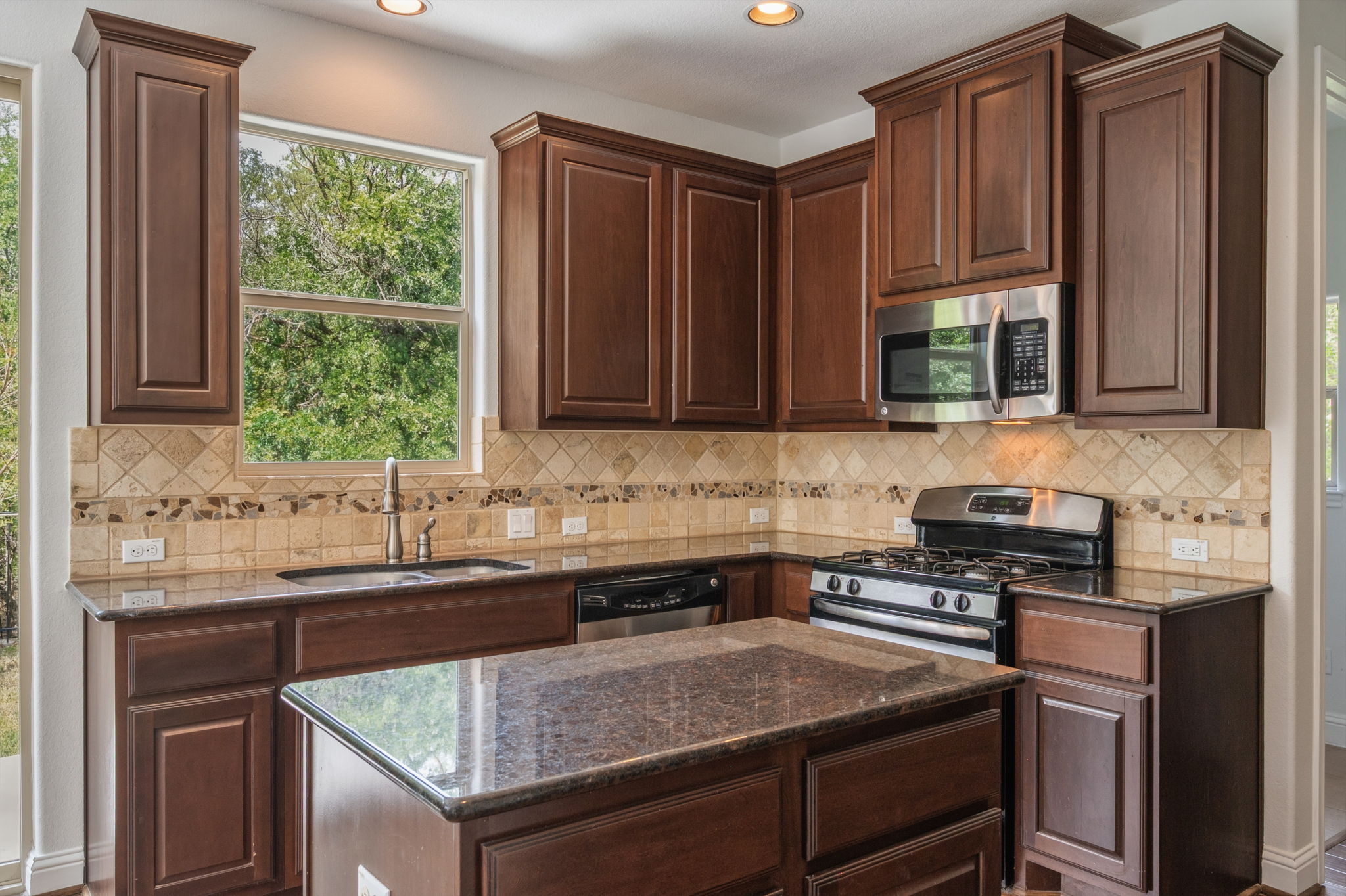 6004 Whipple Way Austin, TX 78745 - Photo 16 of 40 Kitchen island