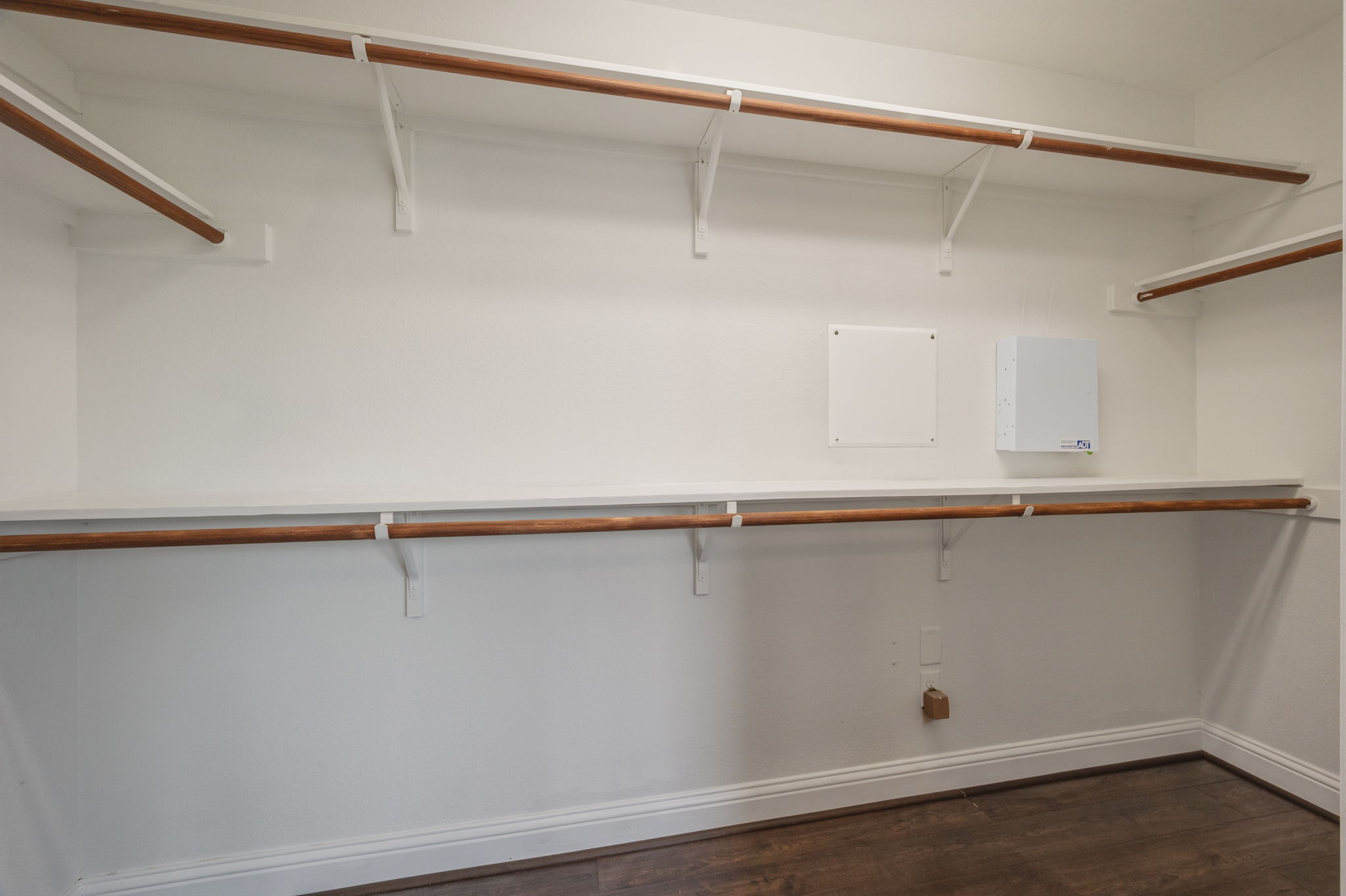 6004 Whipple Way Austin, TX 78745 - Photo 27 of 40 Primary bedroom closet