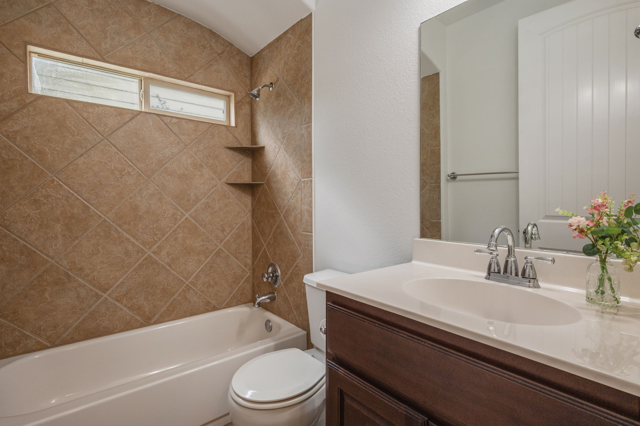6004 Whipple Way Austin, TX 78745 - Photo 8 of 40 Full bathroom downstairs