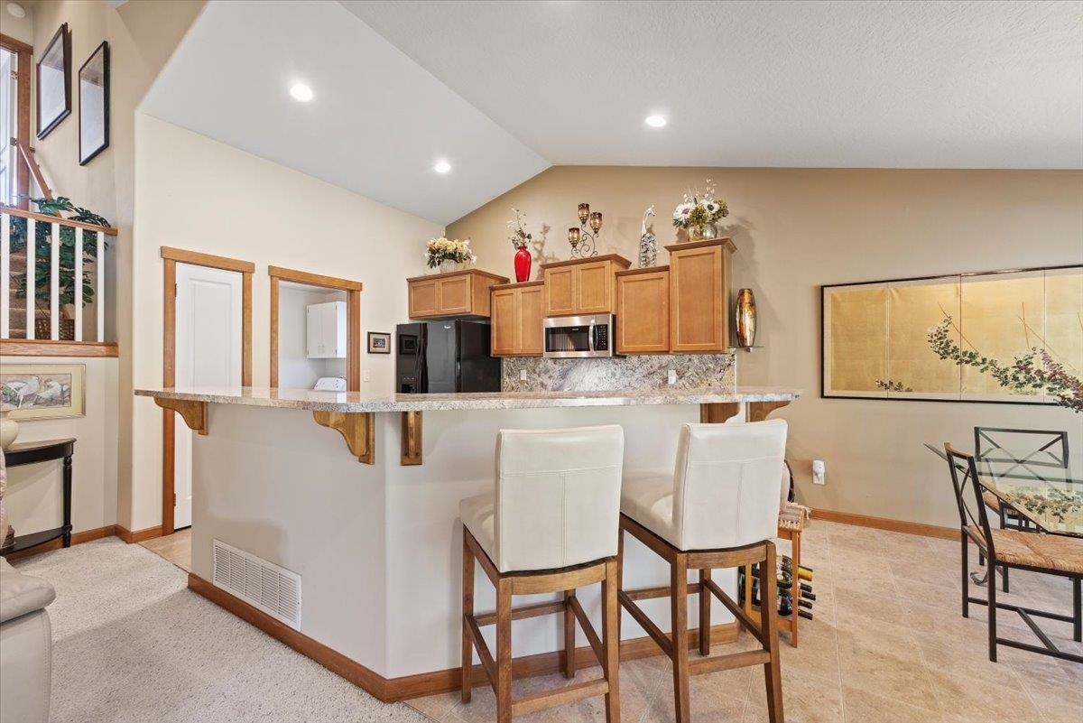 9107 North Sundance Drive Spokane, WA 99208 - Photo 12 of 40