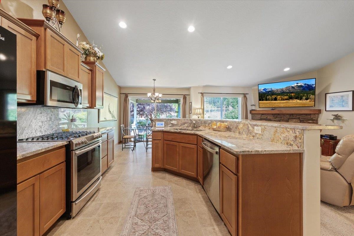 9107 North Sundance Drive Spokane, WA 99208 - Photo 14 of 40