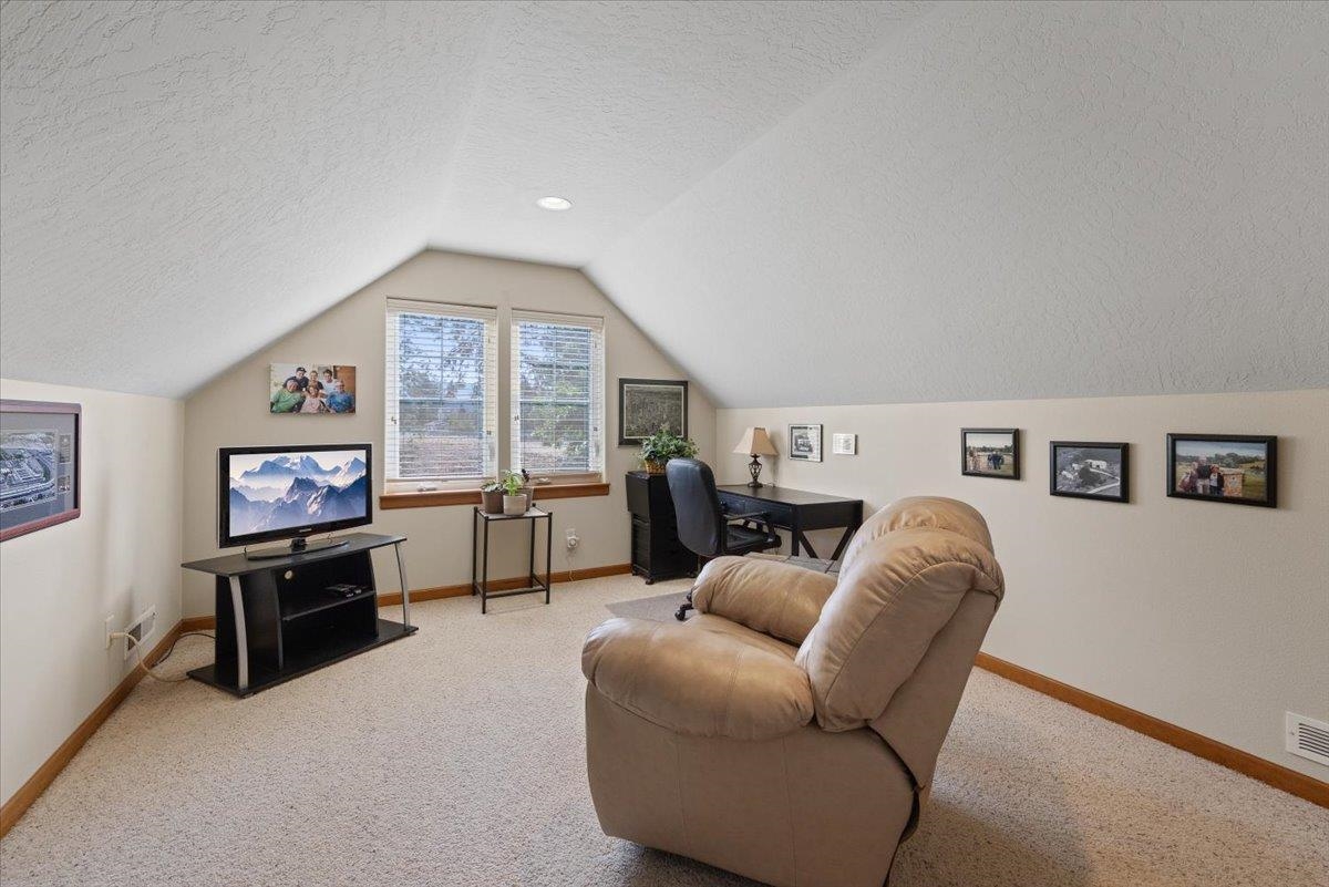 9107 North Sundance Drive Spokane, WA 99208 - Photo 24 of 40