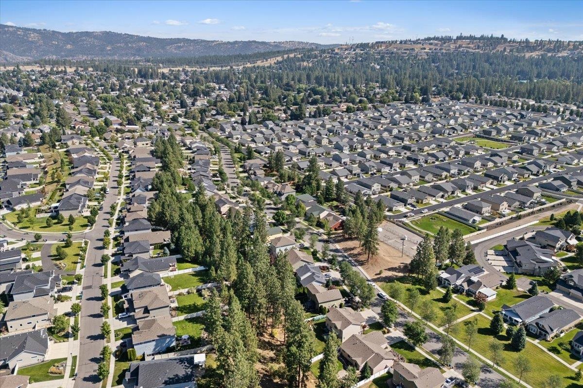 9107 North Sundance Drive Spokane, WA 99208 - Photo 38 of 40