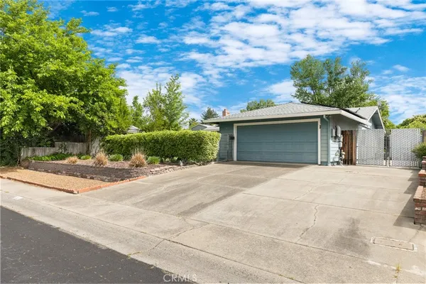 $449,000 | 17 Tioga Way, Chico, CA 95928