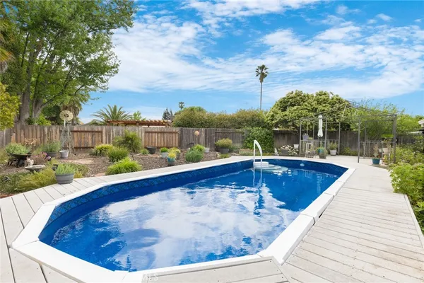 $449,000 | 17 Tioga Way, Chico, CA 95928