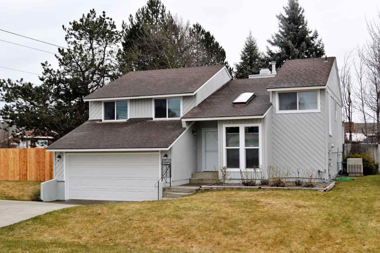 3205 South Robie Road Spokane Valley, WA 99206 - Photo 1 of 20