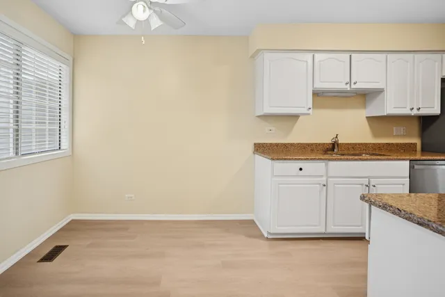 $3,000 | 1252 South Parkside Drive, Palatine, IL 60067