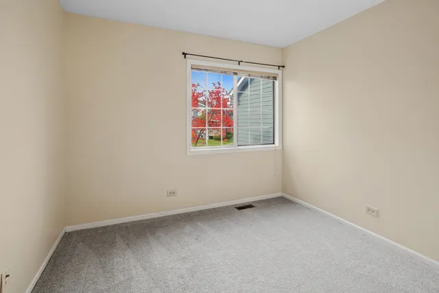 $3,000 | 1252 South Parkside Drive, Palatine, IL 60067