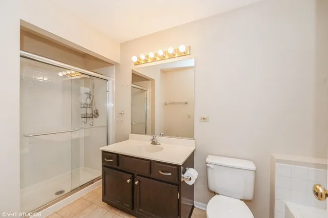 $3,000 | 1252 South Parkside Drive, Palatine, IL 60067