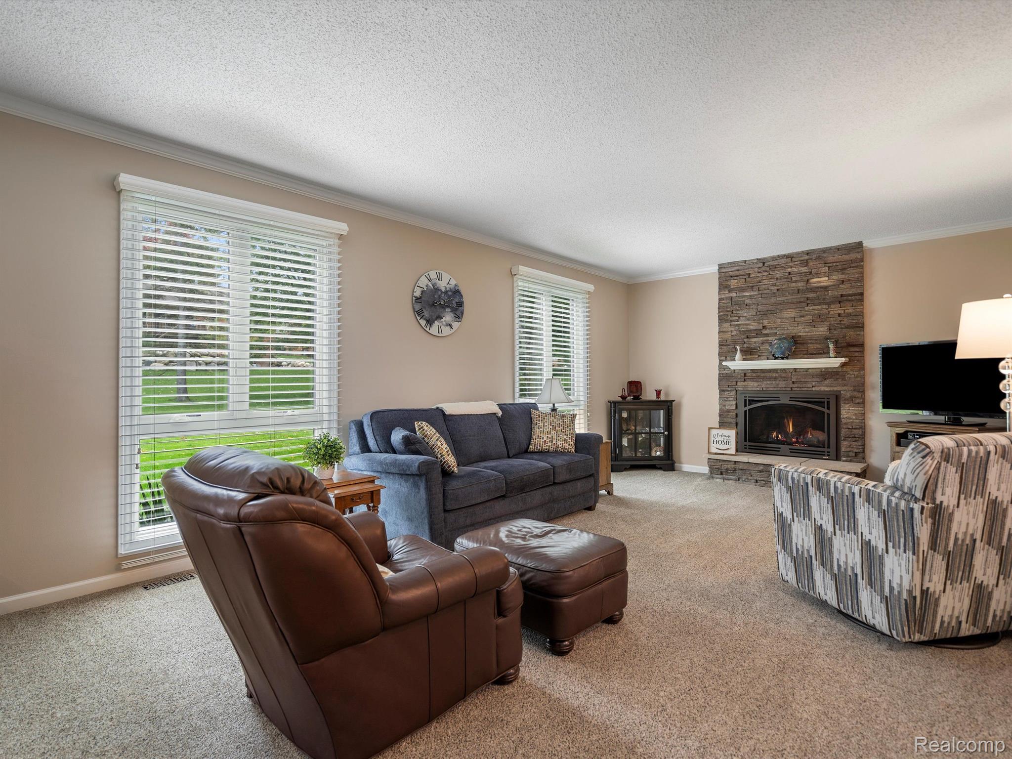 846 Stag Ridge Road Rochester, MI 48309 - Photo 20 of 42 Loads of light with newer Anderson wdws