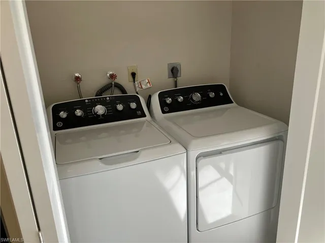 a close up of a washer and dryer