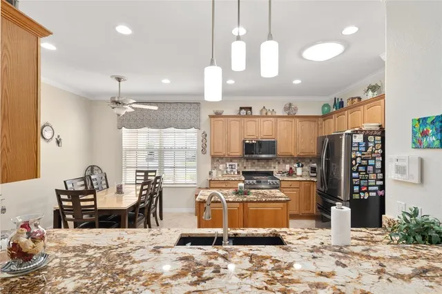 $355,500 | 8955 Southeast 118th Lane, Summerfield, FL 34491