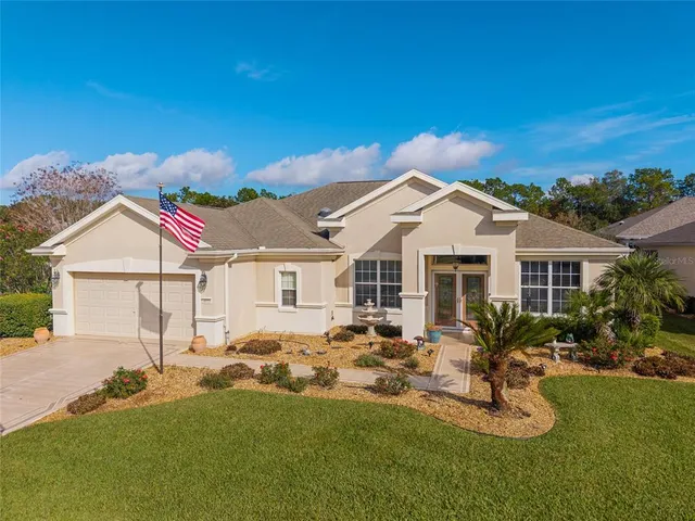 $355,500 | 8955 Southeast 118th Lane, Summerfield, FL 34491