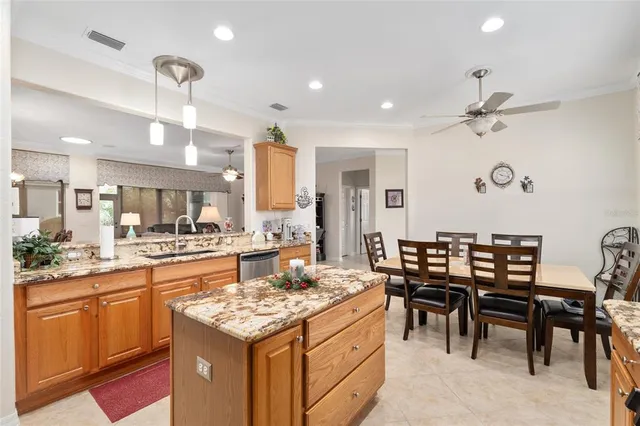 $355,500 | 8955 Southeast 118th Lane, Summerfield, FL 34491