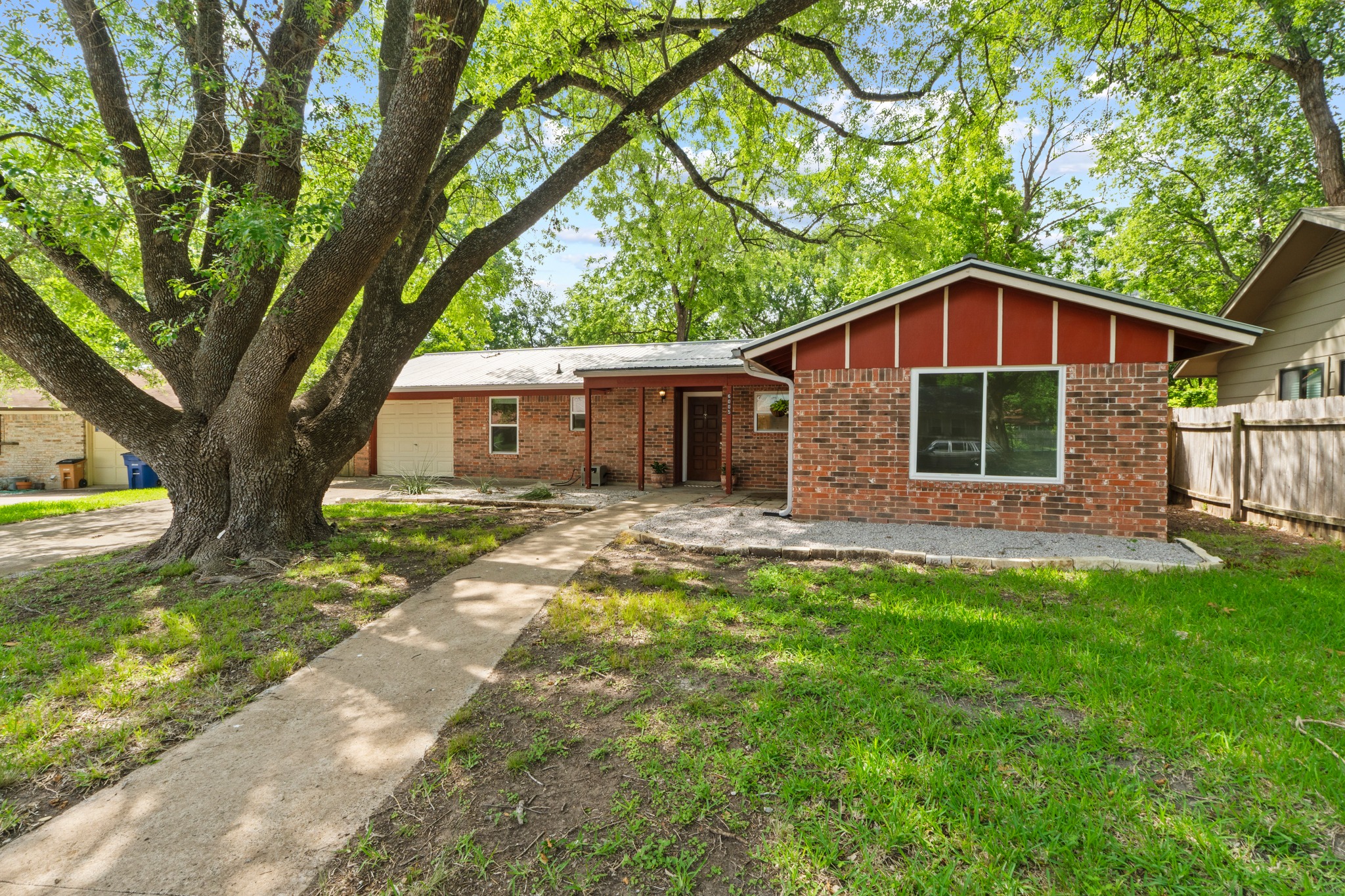 6005 Leisure Run Road Austin, TX 78745 - Photo 3 of 28