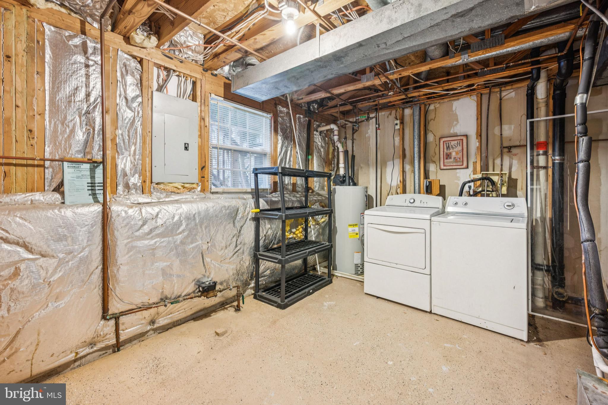 29 Wagon Wheel Drive Sicklerville, NJ 08081 - Photo 15 of 18 a utility room with dryer and washer