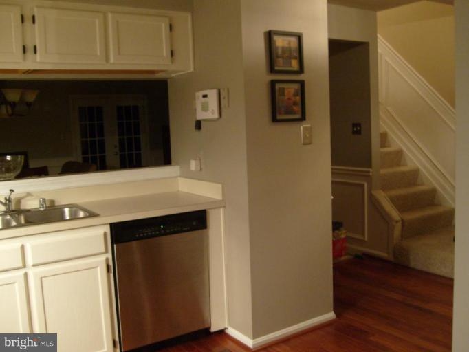 8539 Ritchboro Road District Heights, MD 20747 - Photo 4 of 8 Kitchen
