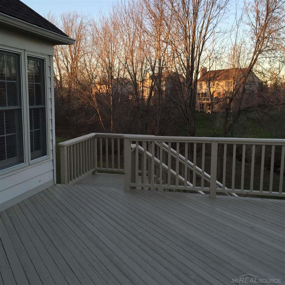 4605 Deer Springs Court Rochester, MI 48306 - Photo 12 of 14