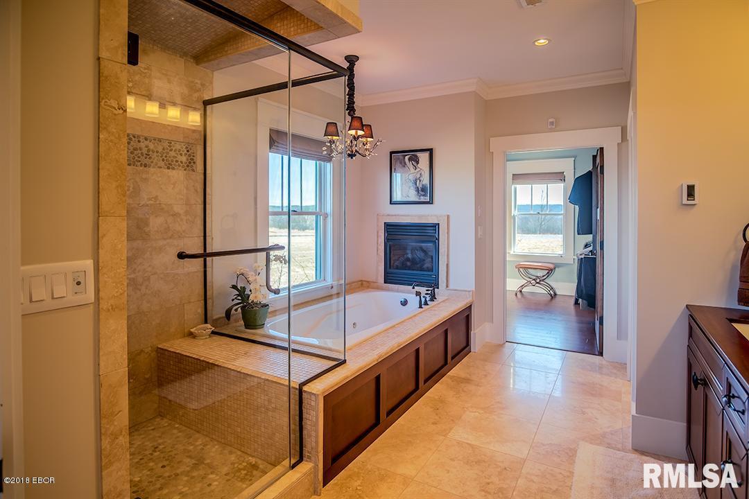 1210 Winkleman Road Harrisburg, IL 62946 - Photo 15 of 42 Gallery Image 15