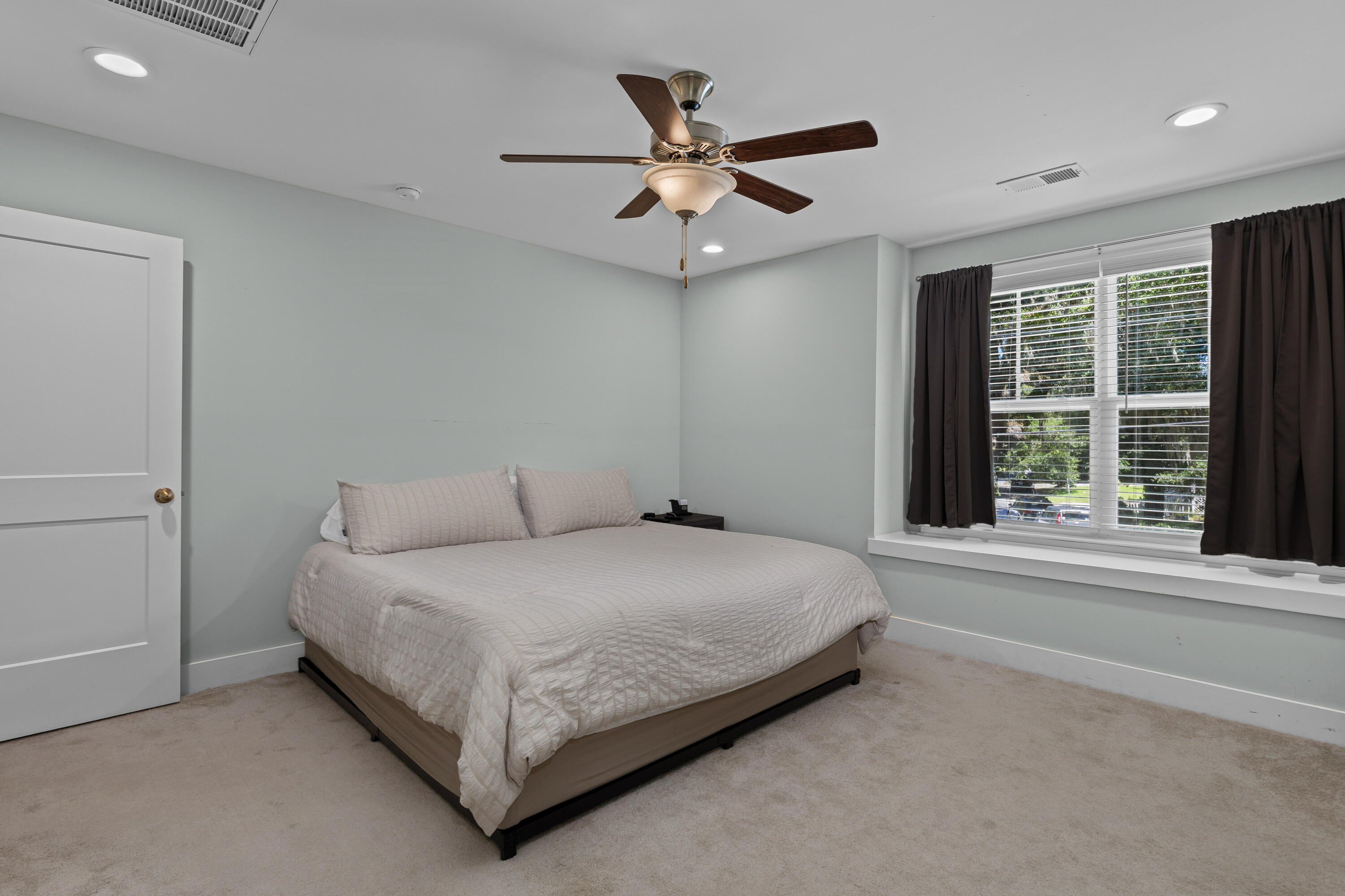 1129 Camp Road Charleston, SC 29412 - Photo 25 of 40 Bedroom 3