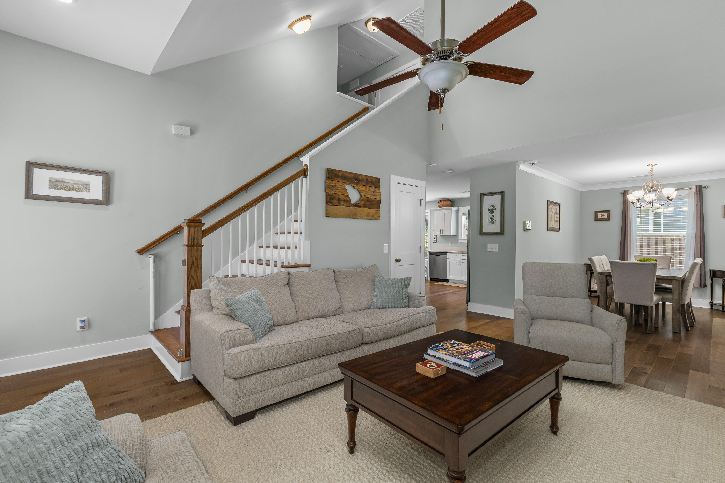 1129 Camp Road Charleston, SC 29412 - Photo 3 of 40 Living room