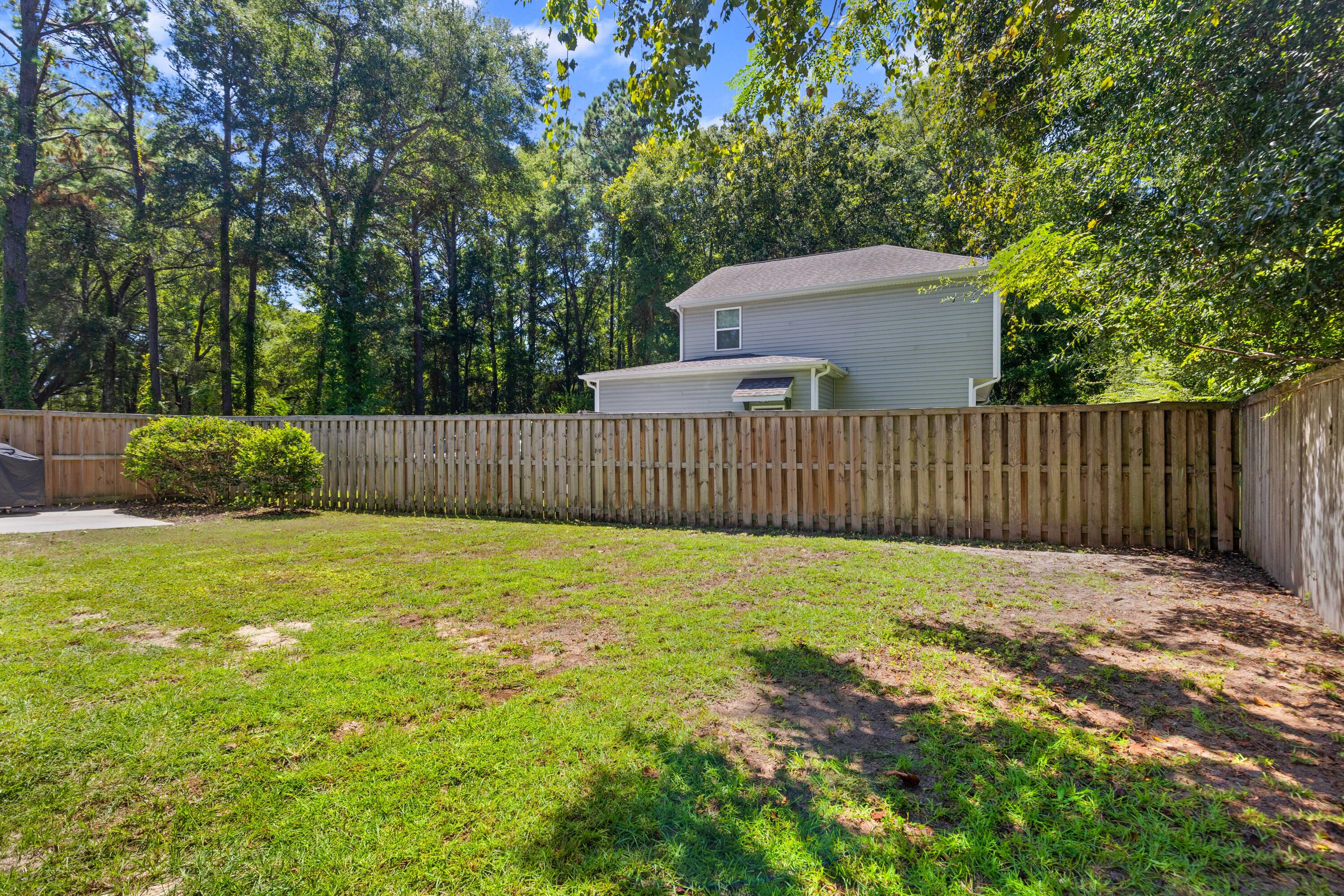 1129 Camp Road Charleston, SC 29412 - Photo 34 of 40 Back Yard