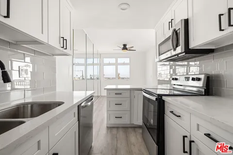 $5,500 | 900 Euclid Street, Unit 404, Santa Monica, CA 90403